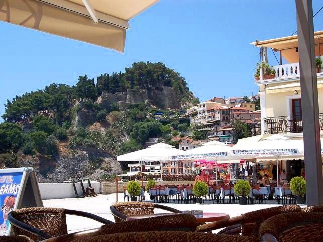 Theros Blu Sarakiniko (Epirus) ภายนอก รูปภาพ